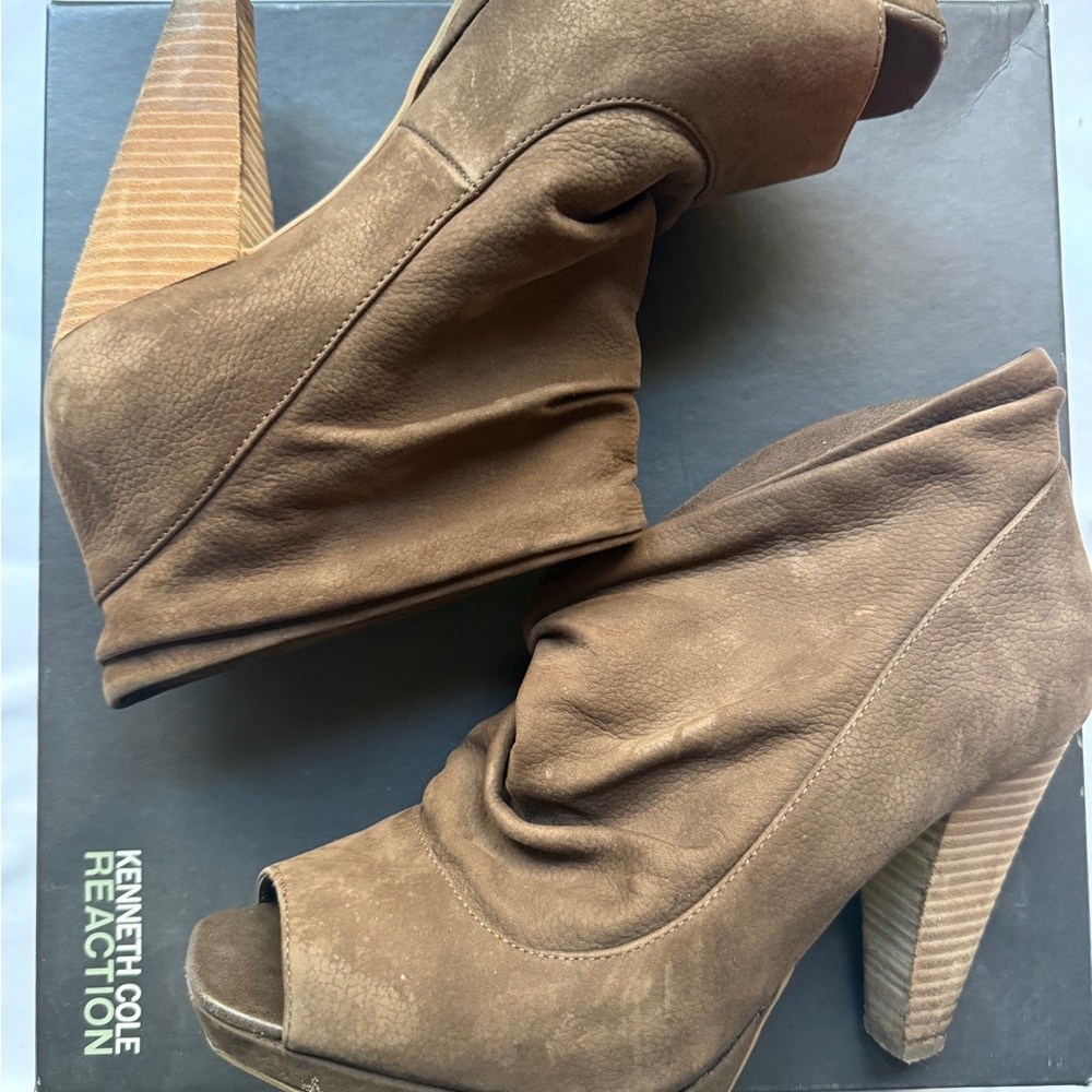 Kenneth Cole Reaction open toe bootie